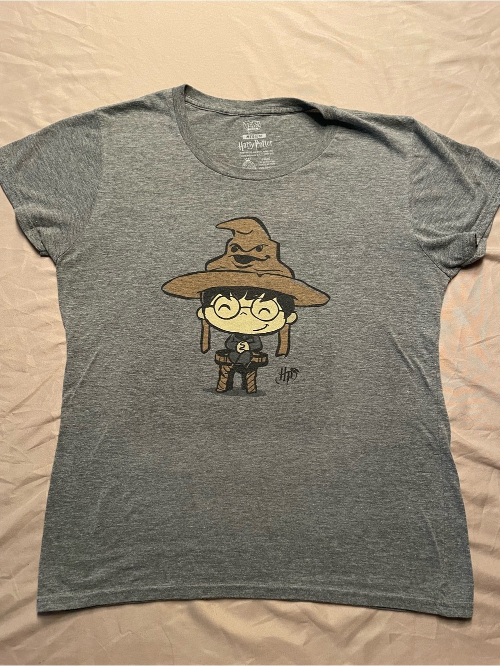 Harry Potter Funko Pop! Tees Grey Sorting Hat Graphic Tee - Women’s Medium